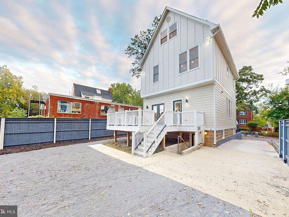 2806 Franklin Street NE, Washington DC 20018