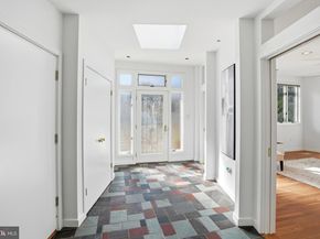 2745 N Radford Street, Arlington VA 22207