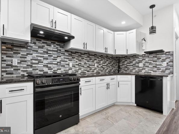 1808 W Susquehanna Avenue, Philadelphia PA 19121