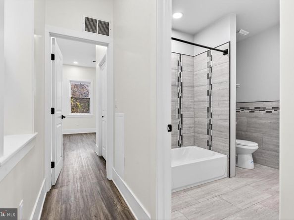 1808 W Susquehanna Avenue, Philadelphia PA 19121