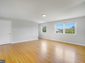 706 N Cleveland Street, Arlington VA 22201