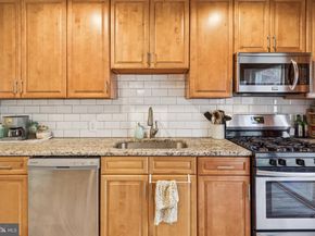 630 Durfor Street, Philadelphia PA 19148