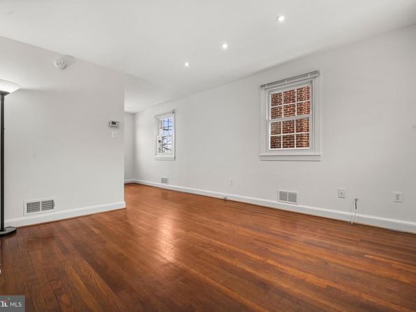 4244 Hildreth Street SE, Washington DC 20019