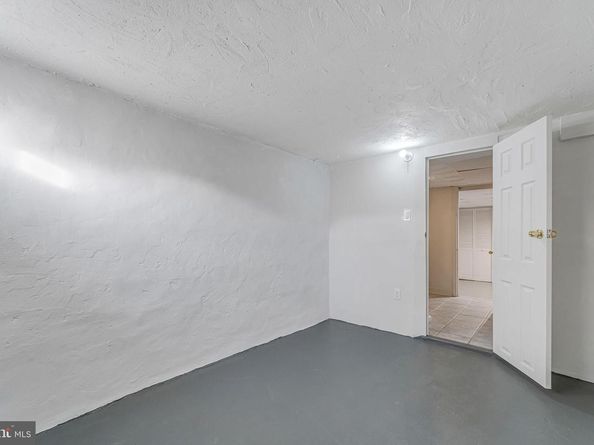 4318 Glendale Street, Philadelphia PA 19124