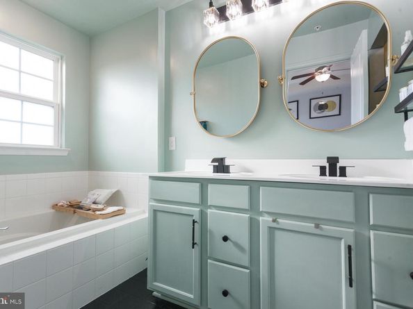 31 Twomey Court 13, Wyncote PA 19095