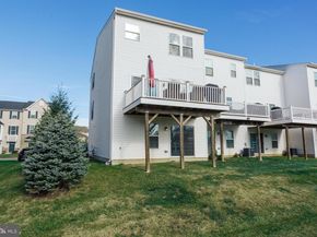 31 Twomey Court 13, Wyncote PA 19095