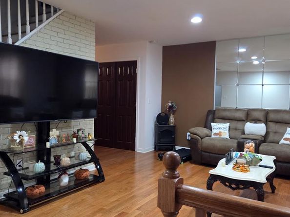 3539 Chalfont Drive, Philadelphia PA 19154