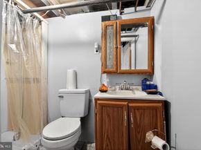 5626 Kingsessing Avenue, Philadelphia PA 19143