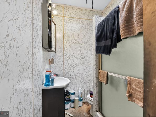 5626 Kingsessing Avenue, Philadelphia PA 19143