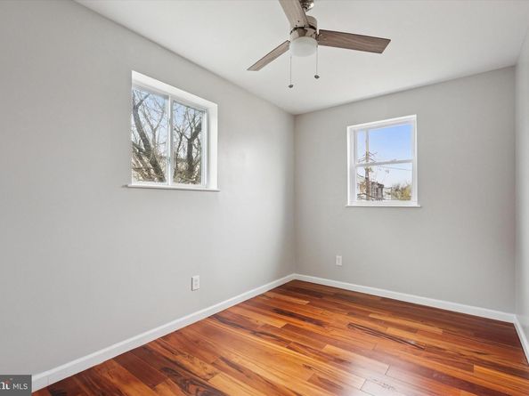 213 E Phil Ellena Street, Philadelphia PA 19119