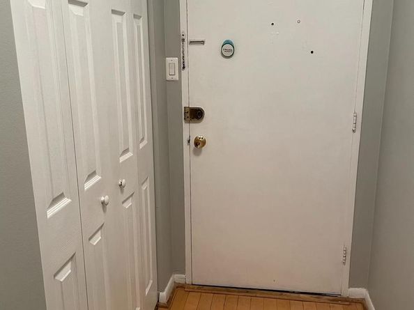 8315 N Brook Lane 21004, Bethesda MD 20814