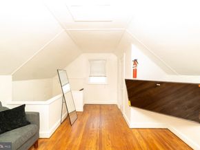 1037 16TH Street S, Arlington VA 22202