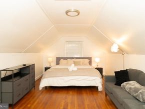 1037 16TH Street S, Arlington VA 22202