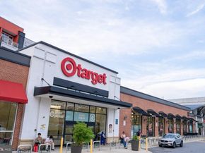 1037 16TH Street S, Arlington VA 22202