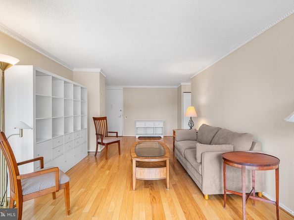 1326 Spruce Street 1701, Philadelphia PA 19107