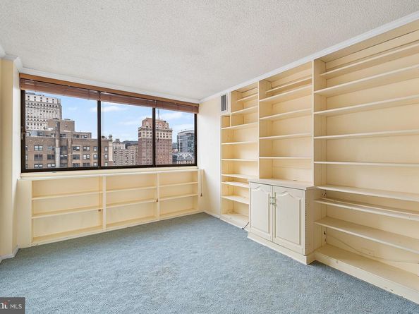 1326 Spruce Street 1701, Philadelphia PA 19107