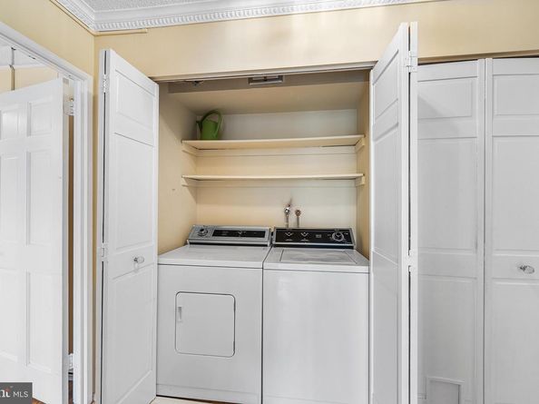 1326 Spruce Street 1701, Philadelphia PA 19107