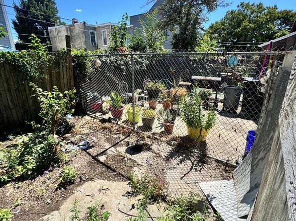 2245 N Fairhill Street, Philadelphia PA 19133