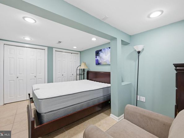 2022 S Monroe Street S, Arlington VA 22204