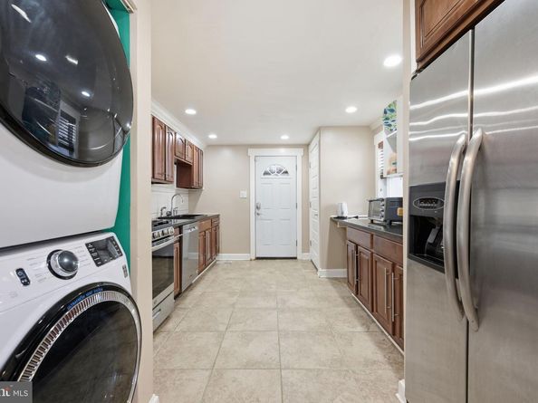 2022 S Monroe Street S, Arlington VA 22204