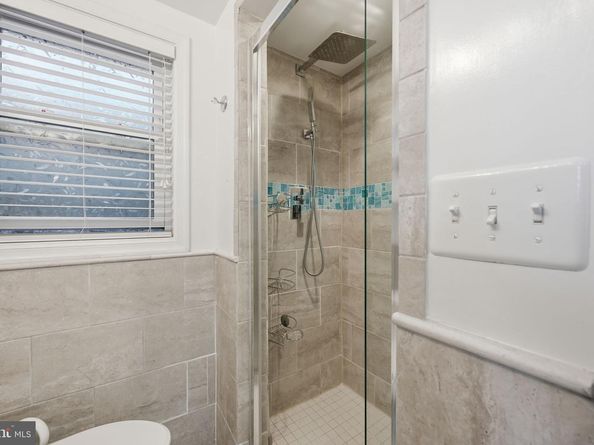 2022 S Monroe Street S, Arlington VA 22204