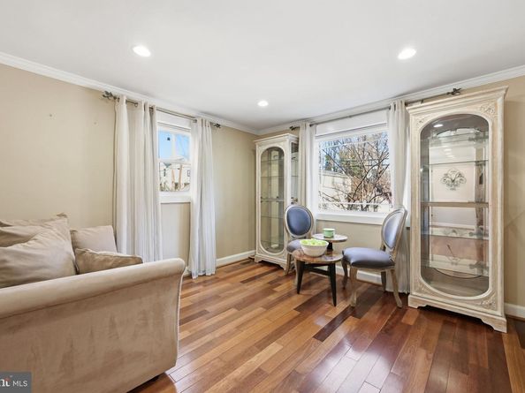 2022 S Monroe Street S, Arlington VA 22204