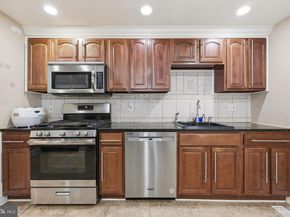 2022 S Monroe Street S, Arlington VA 22204