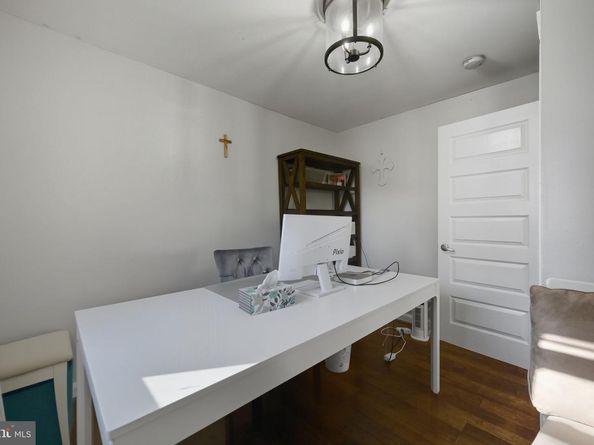 2022 S Monroe Street S, Arlington VA 22204