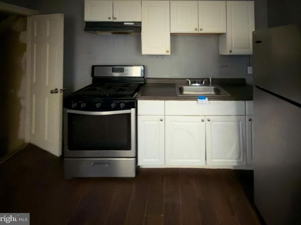 1638 W Victoria Street, Philadelphia PA 19140