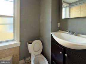 1638 W Victoria Street, Philadelphia PA 19140