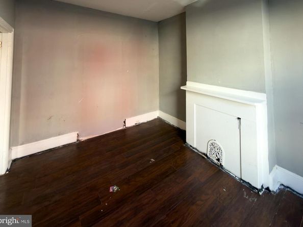 1638 W Victoria Street, Philadelphia PA 19140