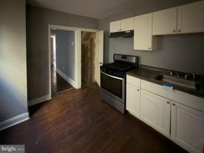 1638 W Victoria Street, Philadelphia PA 19140