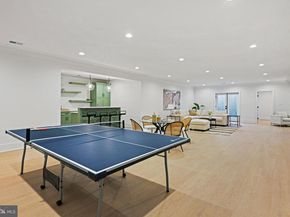 352 Ayr Hill Avenue NE, Vienna VA 22180