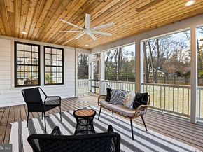 352 Ayr Hill Avenue NE, Vienna VA 22180