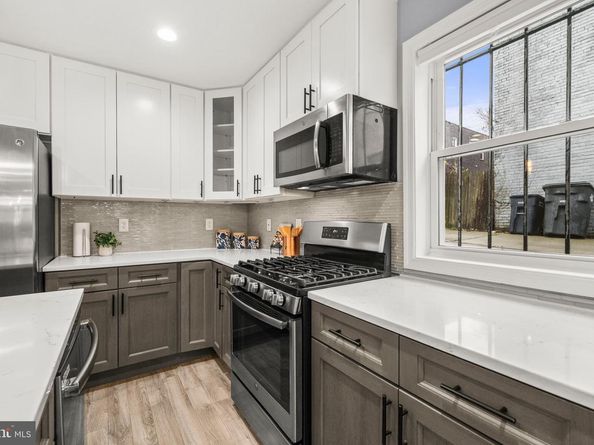 206 34TH Street SE, Washington DC 20019