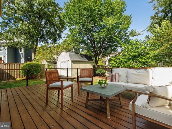 2607 Washington Boulevard, Arlington VA 22201