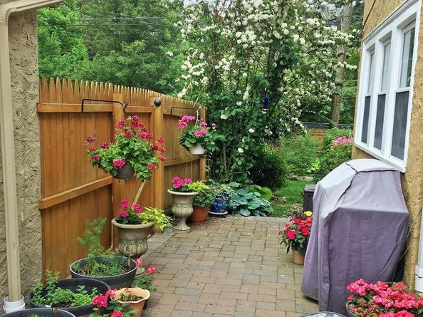 503 E Gravers Lane, Wyndmoor PA 19038