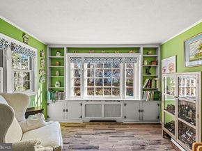 503 E Gravers Lane, Wyndmoor PA 19038