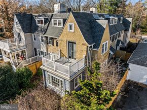 503 E Gravers Lane, Wyndmoor PA 19038