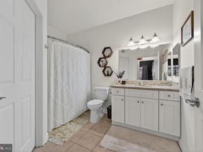 4550 Strutfield Lane 2213, Alexandria VA 22311