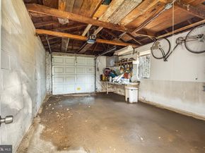 111 E Oak Lane, Glenolden PA 19036