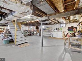 111 E Oak Lane, Glenolden PA 19036