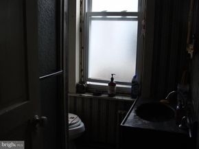 5242 Osage Avenue, Philadelphia PA 19143