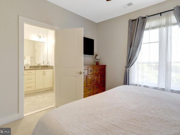 2004 Potomac Avenue, Alexandria VA 22301