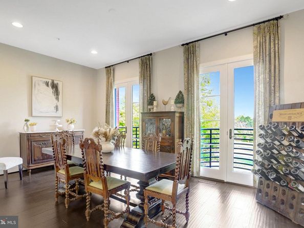 2004 Potomac Avenue, Alexandria VA 22301