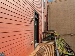 2004 Potomac Avenue, Alexandria VA 22301