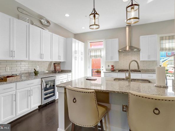 2004 Potomac Avenue, Alexandria VA 22301