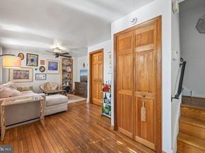 335-337R Poplar Street, Philadelphia PA 19123