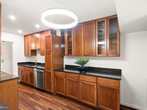 2238 Castle Rock Square 22C, Reston VA 20191