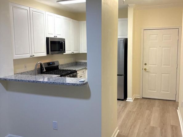 8183 Carnegie Hall Court 109, Vienna VA 22180